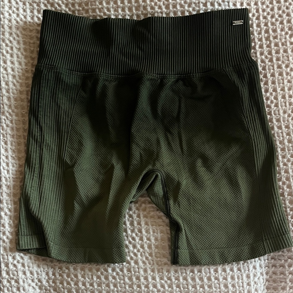 PINK High-Waist Olive Green Women’s Bike Shorts